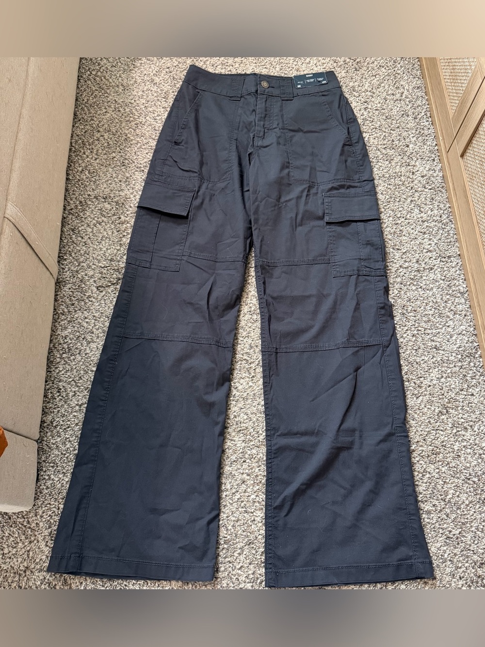 Hollister Women’s High Rise Baggy Black Cargo Pants NWT SIZE 00R